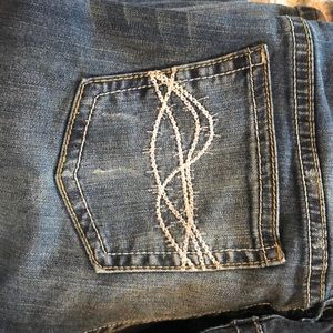 Cowgirl tuff jeans, worn very little